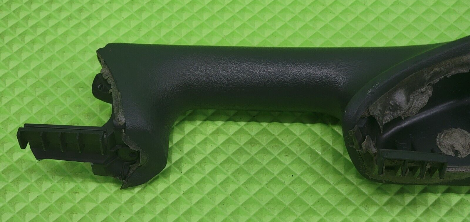 🔥99-02 Chevrolet GMC Silverado Tahoe Front RIGHT Door Armrest Handle BLACK H1