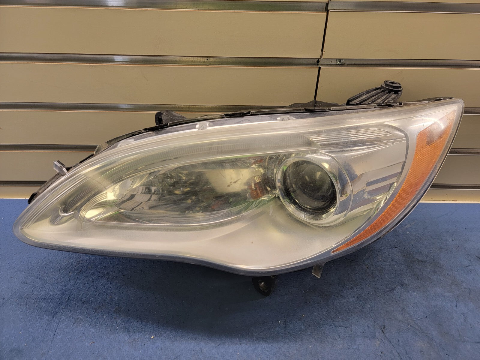 🔥2011-2014 Chrysler 200 Sedan headlight Head light Lamp driver left