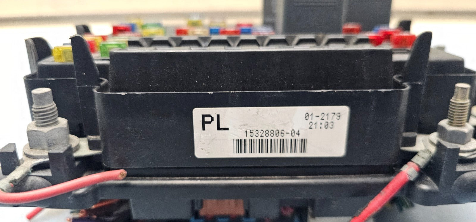 🔥99-02 Sierra Silverado Fuse Box Relay Unit Integrated Power Module Block