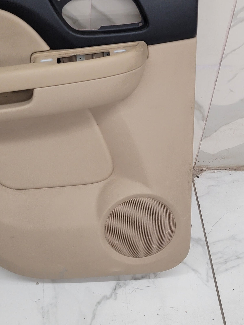 🔥2007-2014 Escalade SWB front  left Rear Interior Door Trim Panel Tan/black