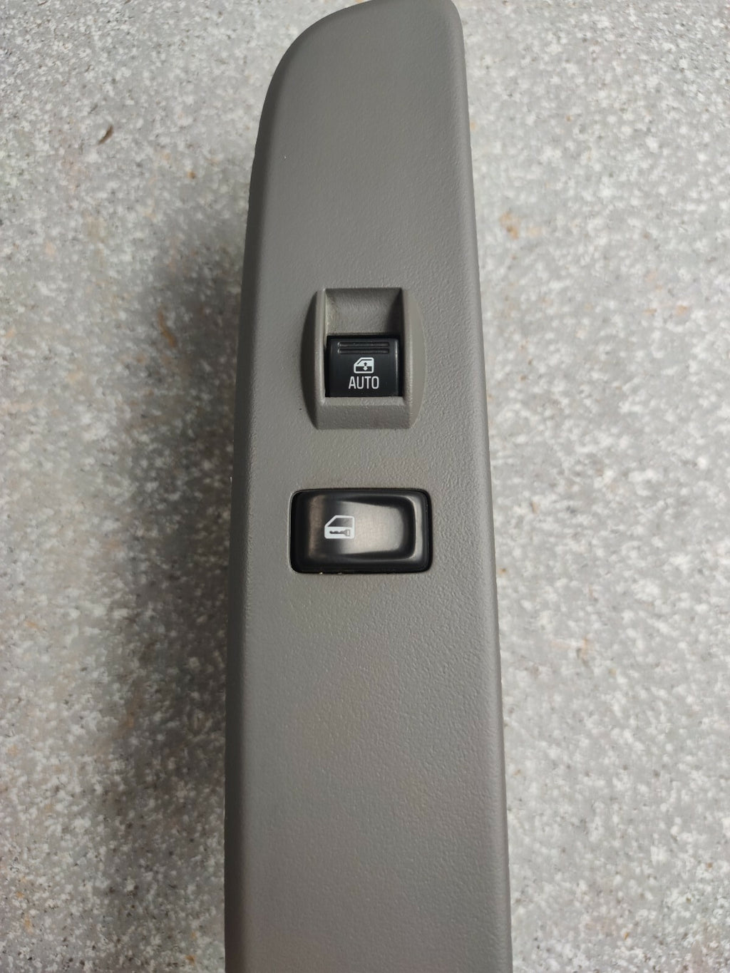 🔥06-09 GMC ENVOY Window Switch Front RIGHT Passenger Side GRAY WS9