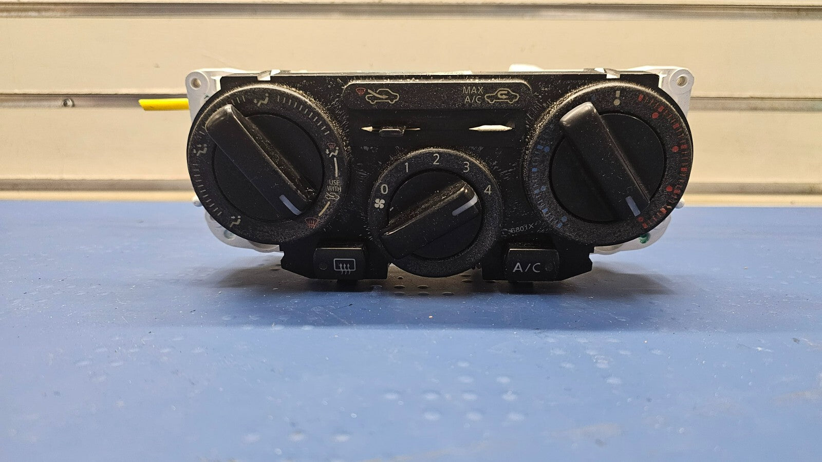 07-11 Nissan Versa Dash Heater Temperature Climate Control Panel Air Conditioner