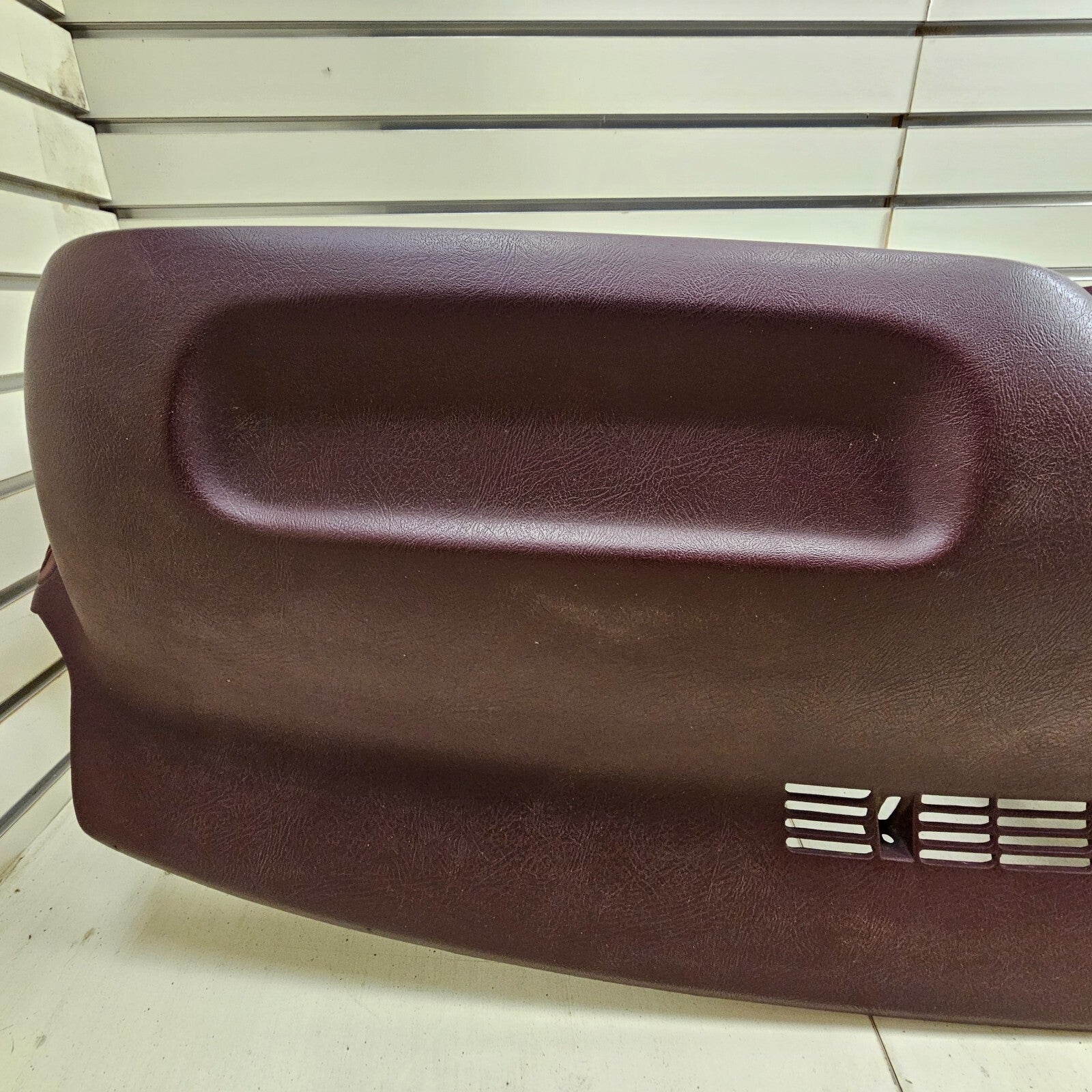 🔥95-99 CHEVY GMC SILVERADO C/K Dashboard DASH CORE Frame Mount DARK RED DB2