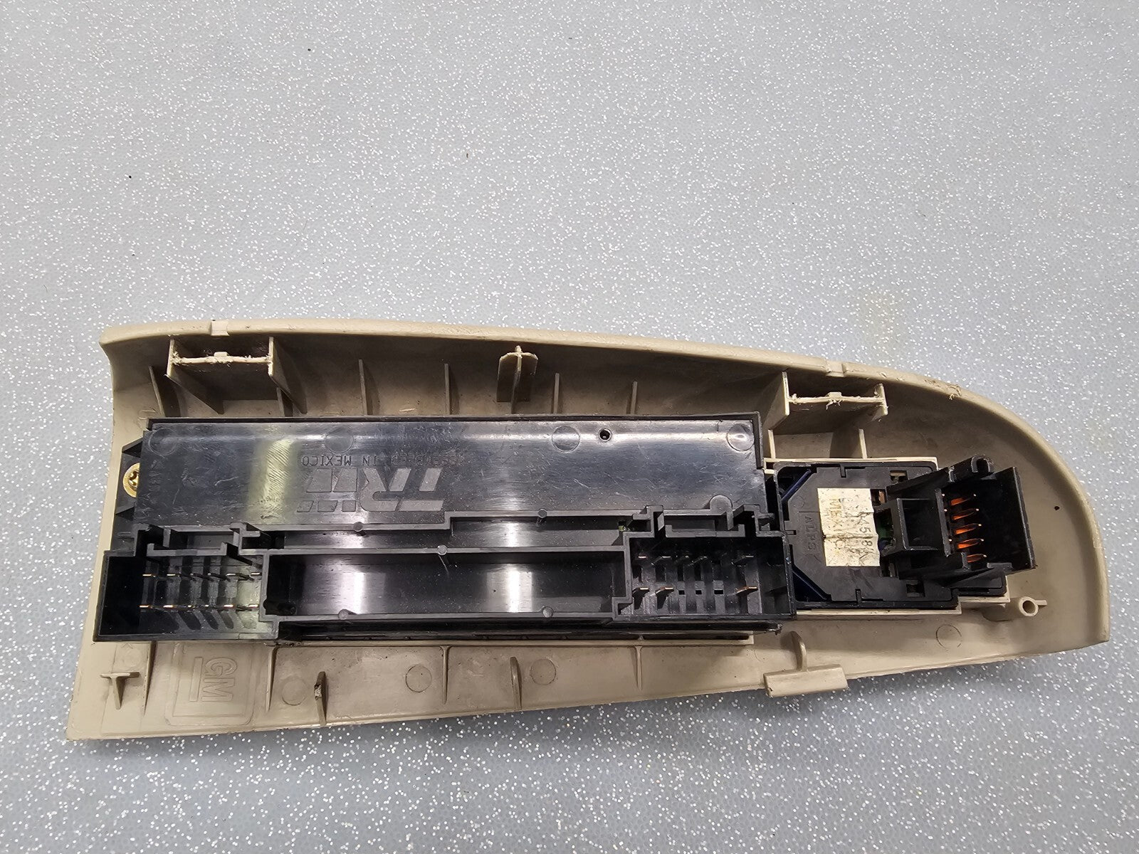99-02 Silverado SIERRA 4 DOOR Left DRIVER Master Power Window Switch LT TAN WS4