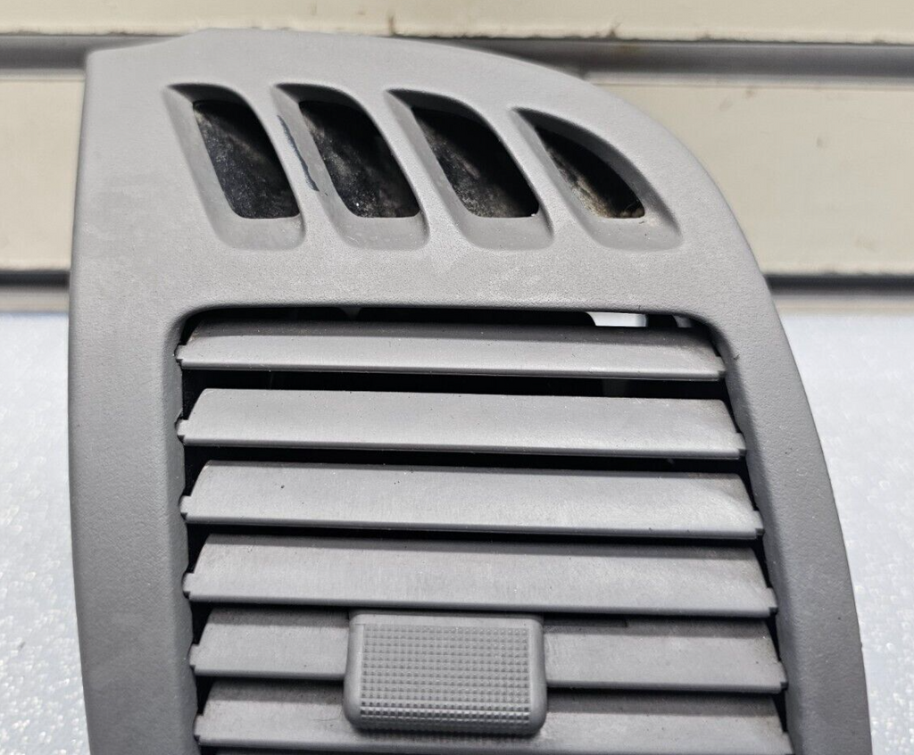 🔥02-06 TOYOTA CAMRY LEFT DRIVER SIDE DASH AIR VENT CONDITIONING HEATER GRAY
