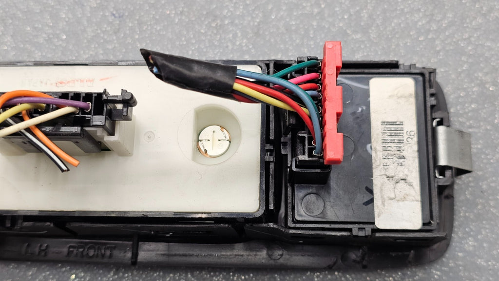 98-04 Deville Seville Left Driver Master Window Door Power Switch Assembly Black