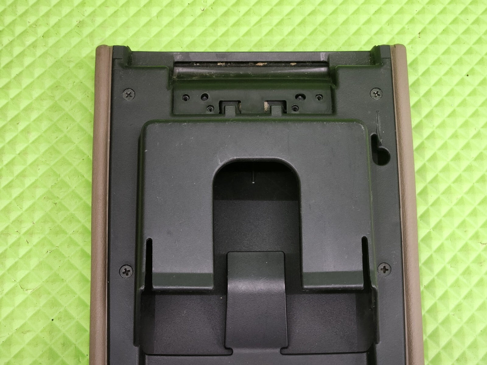 02-05 FORD EXPLORER Mercury Mountaineer Center Console Armrest Assembly DG