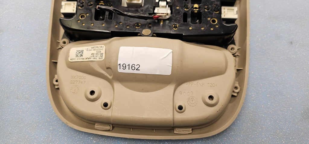 🔥04-10 Toyota Sienna Overhead Console Dome Map Light Storage Assembly LT TAN