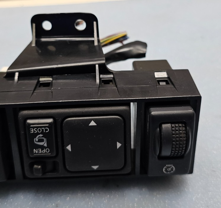 🔥2004-2008 NISSAN MAXIMA Dimmer Mirrors Parking sensor TCS Switches OEM