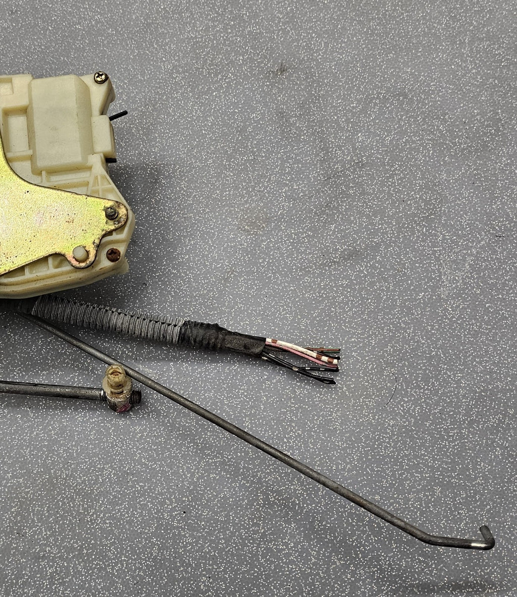 🔥98-02 Honda ACCORD Sedan Left Front driver Door Latch Power Lock Assembly OEM