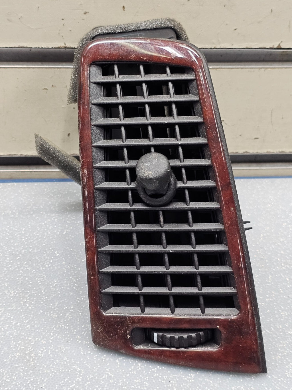 03-07 Cadillac CTS SRX Dash Right Passenger AC Air Vent Heater Conditioning Wood