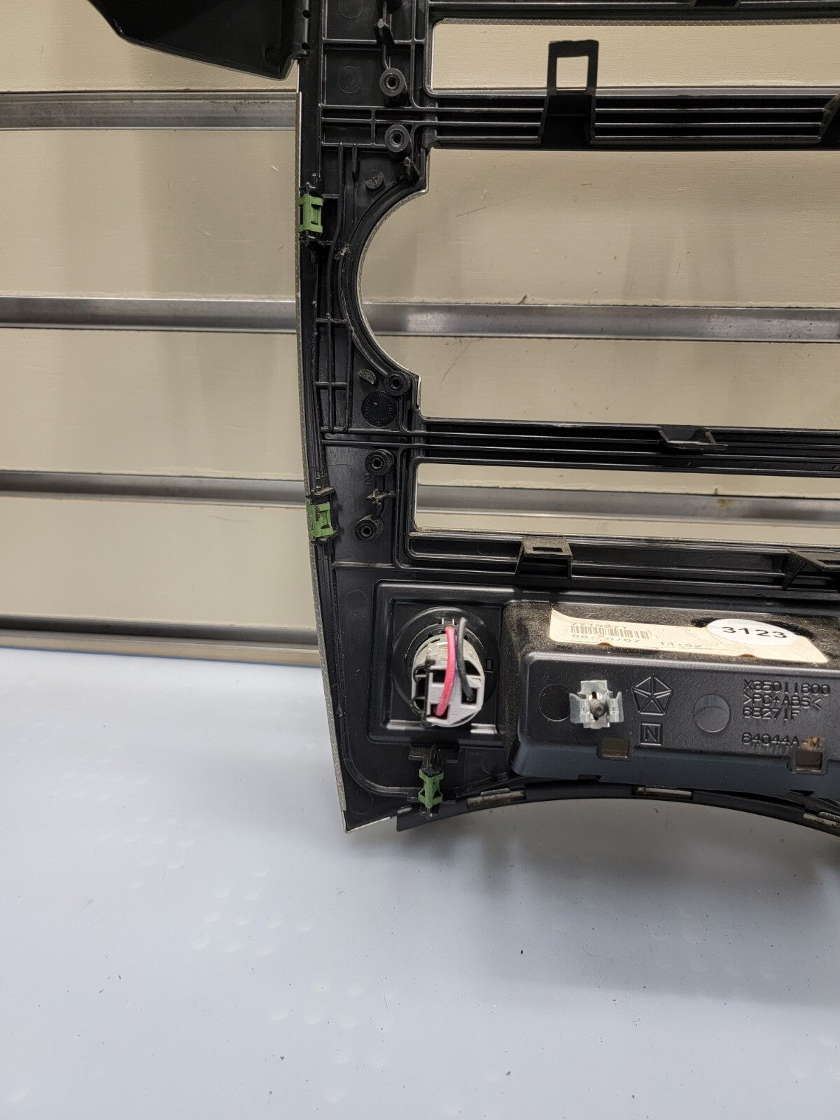 🔥08-10 JEEP GRAND CHEROKEE AC HEATER CONTROL RADIO DASH BEZEL TRIM VENTS SILVER