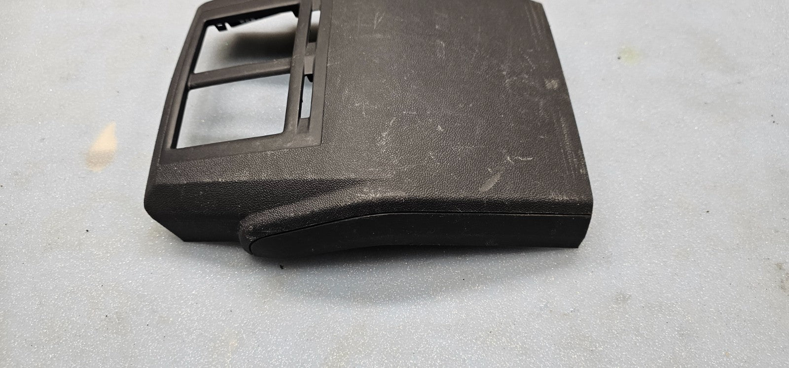 🔥08-10 DODGE CHARGER REAR CENTER CONSOLE W/AIR VENTS & PANEL COVER BLACK