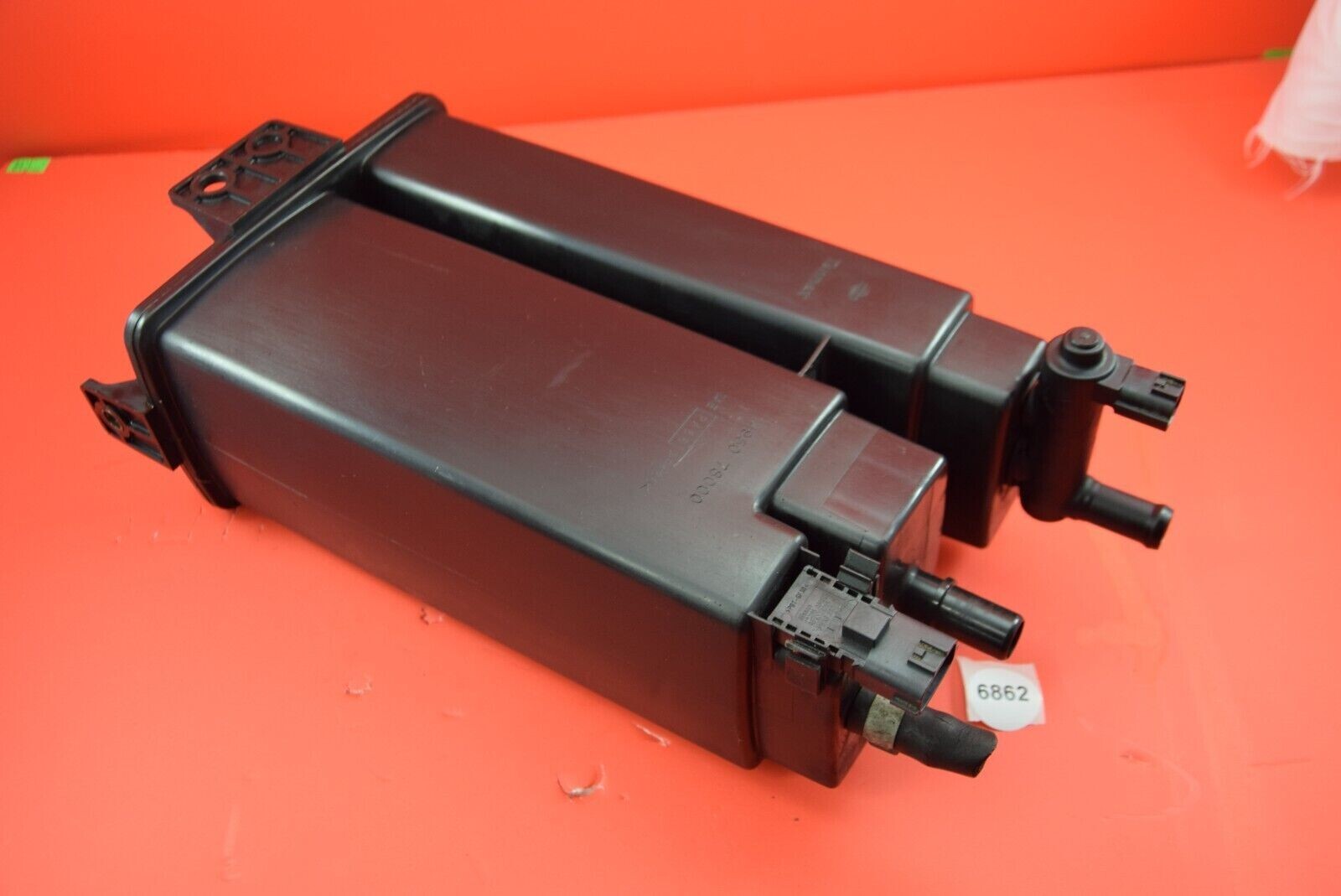 04-08 Nissan Titan Armada Evaporation Charcoal Vapor Emission Canister Assembly