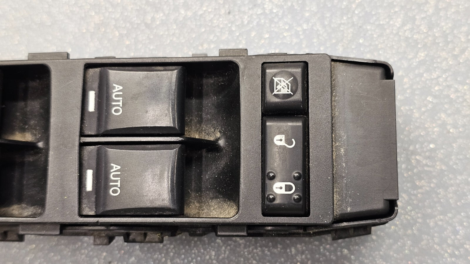 07-14 Chrysler 200 Magnum Durango  Master Power Window Switch Left Driver Black