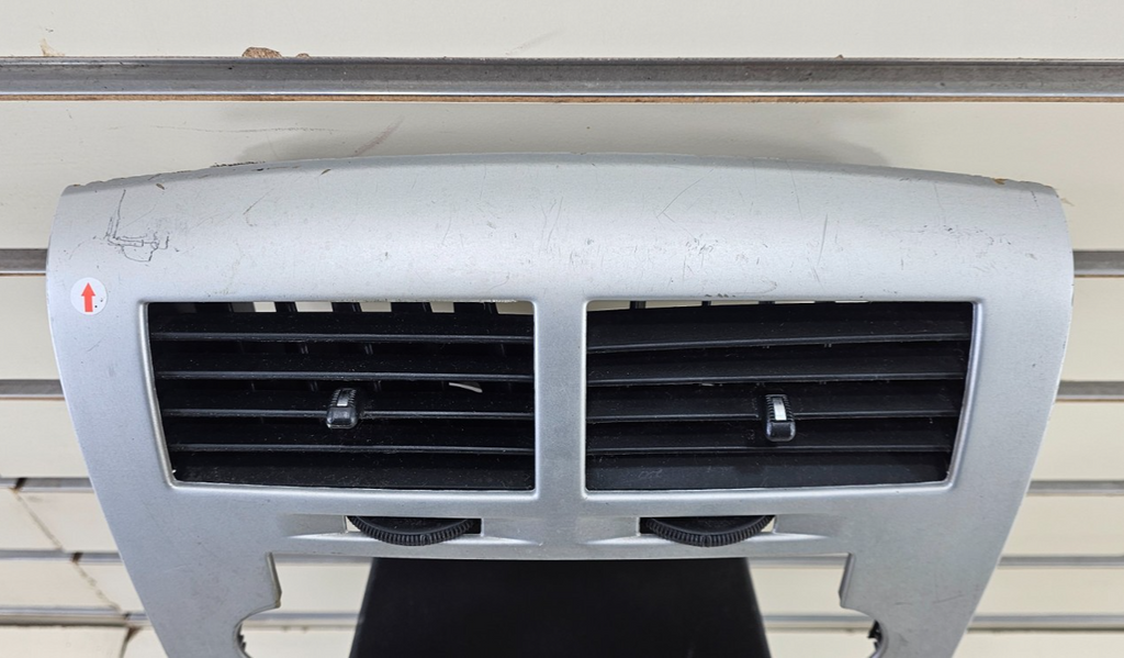 🔥07-09 Dodge CALIBER Dash Radio Center BEZEL Climate Dash Trim Vents SILVER B15