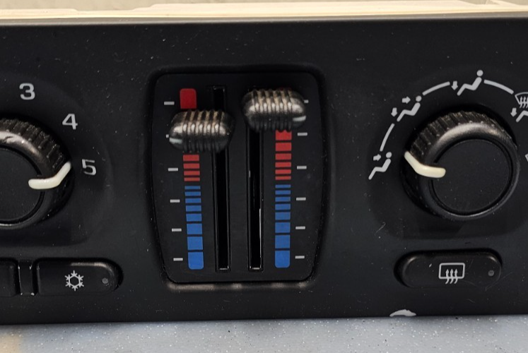 🔥03-09 Silverado SIERRA TRAILBLAZER DASH Heater A/C Climate Control DIGITAL