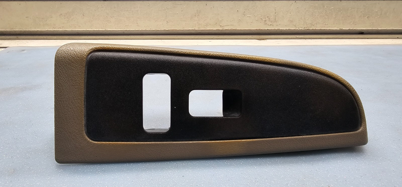🔥03-06 Silverado SIERRA Door Window Switch FRONT RIGHT Passenger Black/Tan