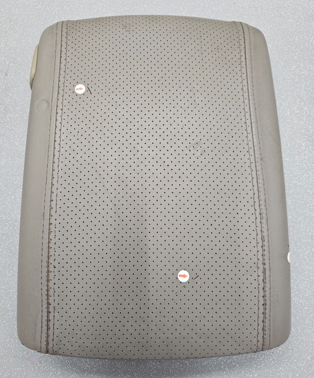 🔥02-06 Cadillac ESCALADE YUKON Center Console Armrest Storage LEATHER LT GRAY
