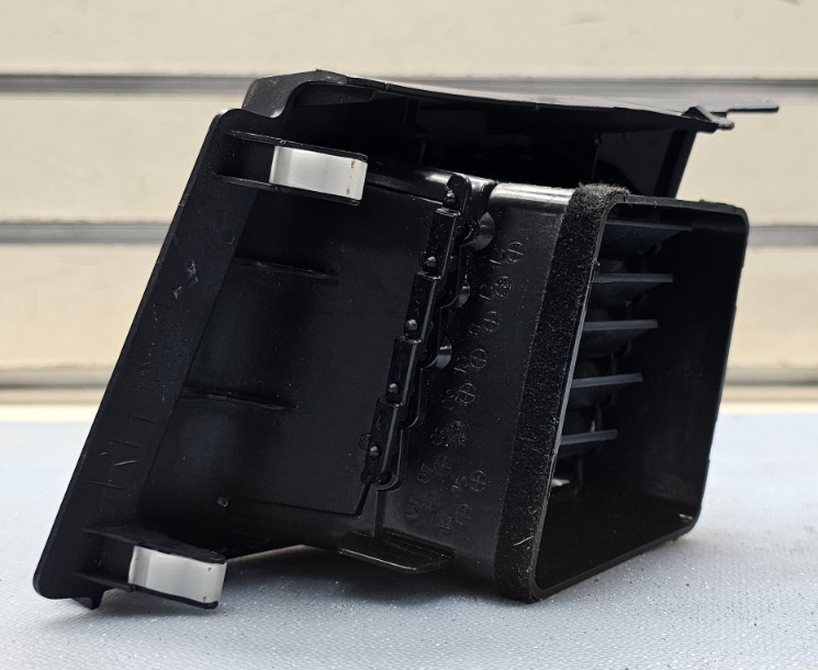 🔥08-17 Lancer Dash Right A/C AC HVAC Air Vent Heater Trim Conditioning Black