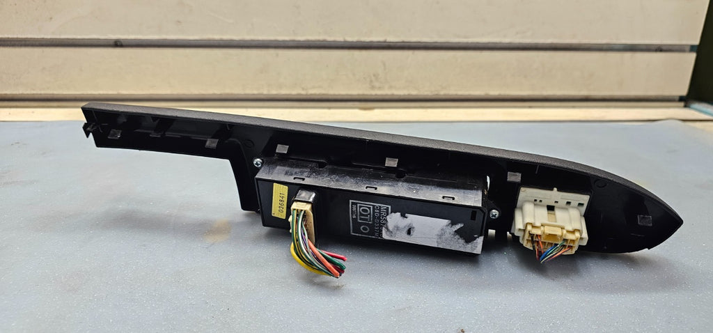 🔥02-12 Galant Lancer Endeavor Montero Left Driver Window Door Switch Black