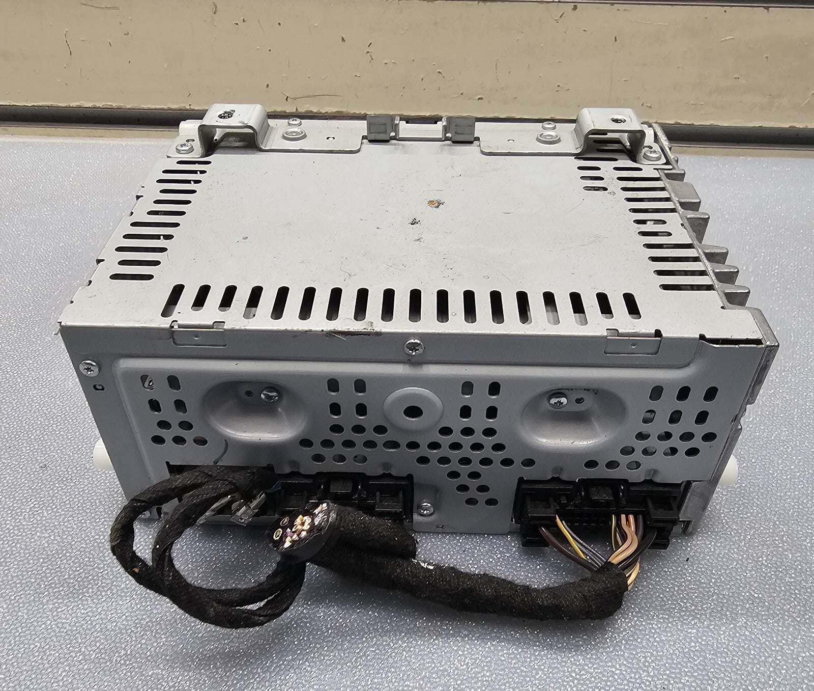13-16 Ford Escape OEM Single CD AM FM MP3 Radio Block/FE