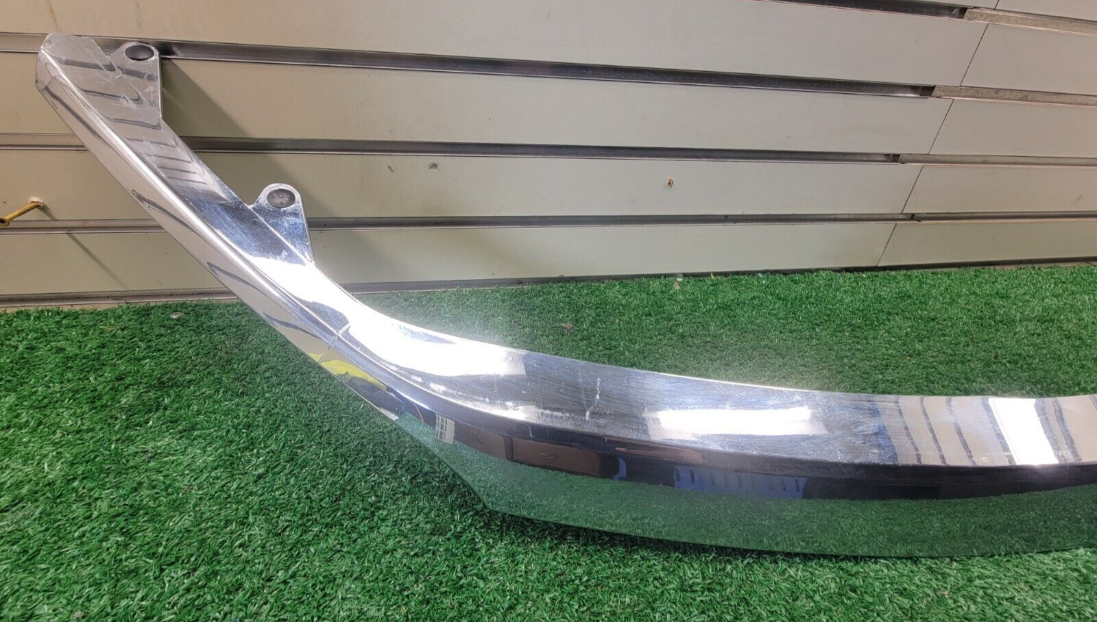 🔥10-12 Ford Fusion Front Top Upper Center Grille Chrome Trim Molding Assembly