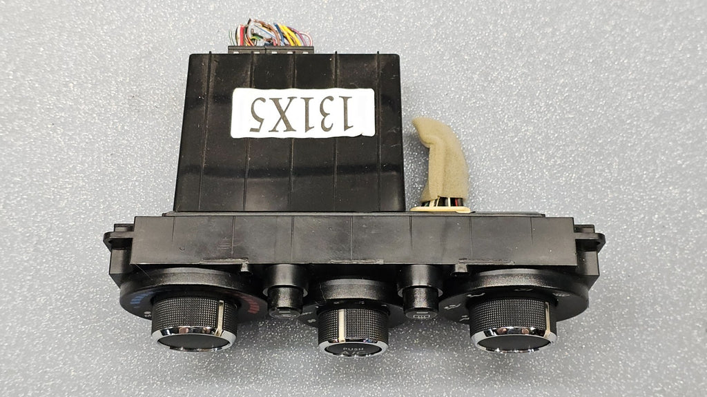 🔥06-11 Mitsubishi Endeavor Dash A/C Heater Climate Temperature Control Unit OEM