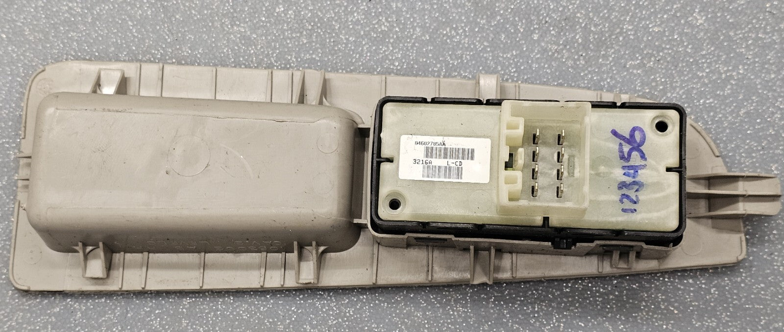 🔥07-14 Compass Patriot Chrysler 300 Right Passenger Power Window Switch LT TAN