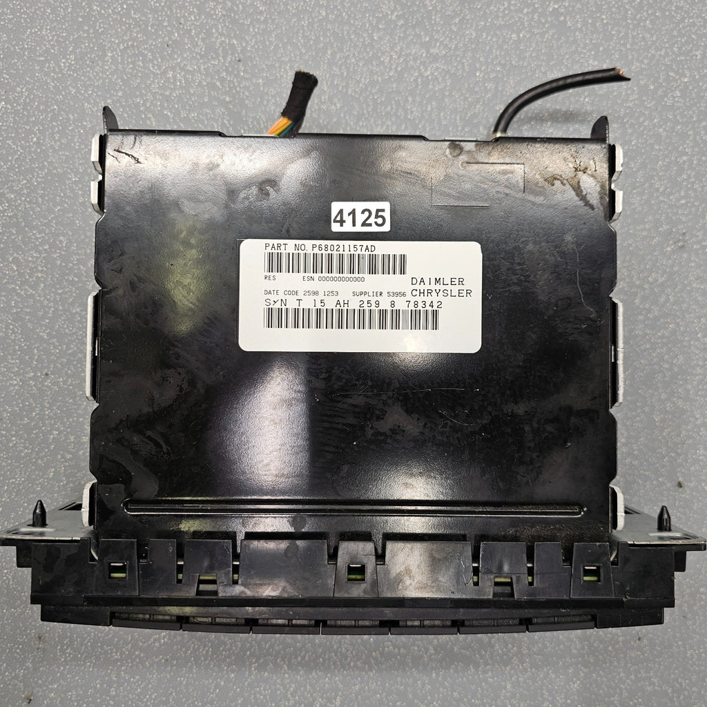 🔥09-10 Grand Caravan Liberty Dash AM FM Radio Satellite CD Player MP3 Receiver