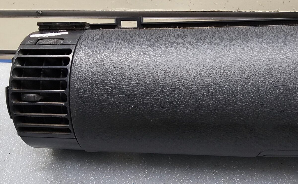 🔥03-07 Infiniti G35 Coupe Dash Upper Glove Box Storage Compartment Cover Black