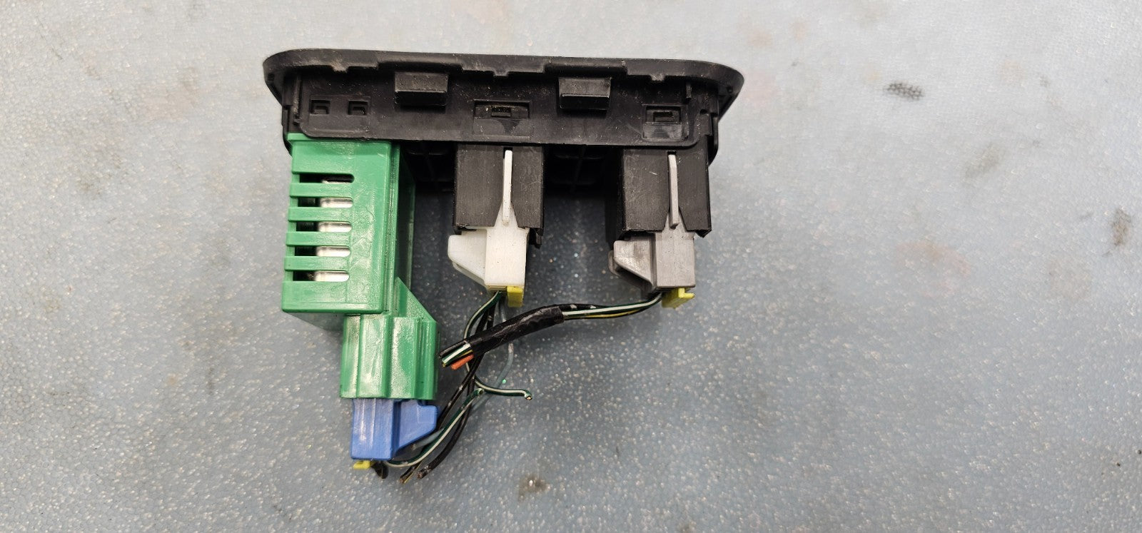 🔥04-12 Mitsubishi Galant Dimmer Light Control Switch Trim Bezel Assembly Black