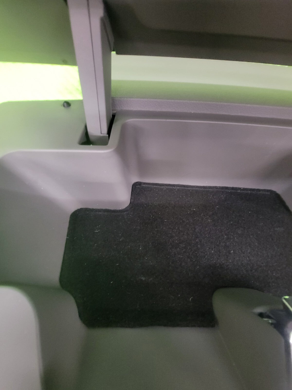 🔥09-15 Chevy Traverse Dash Storage Cubby Compartment Cover Box Assembly Gray