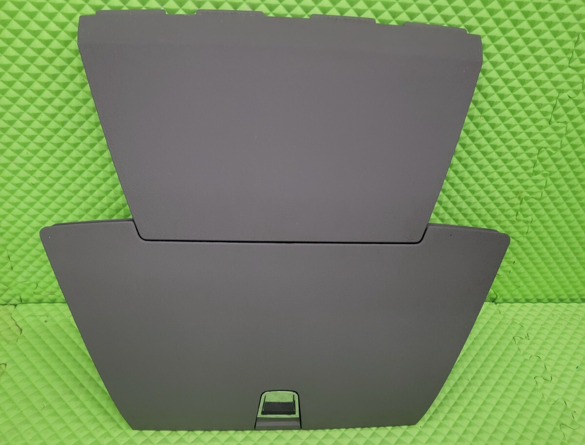 🔥09-15 Chevy Traverse Dash Storage Cubby Compartment Cover Box Assembly Gray