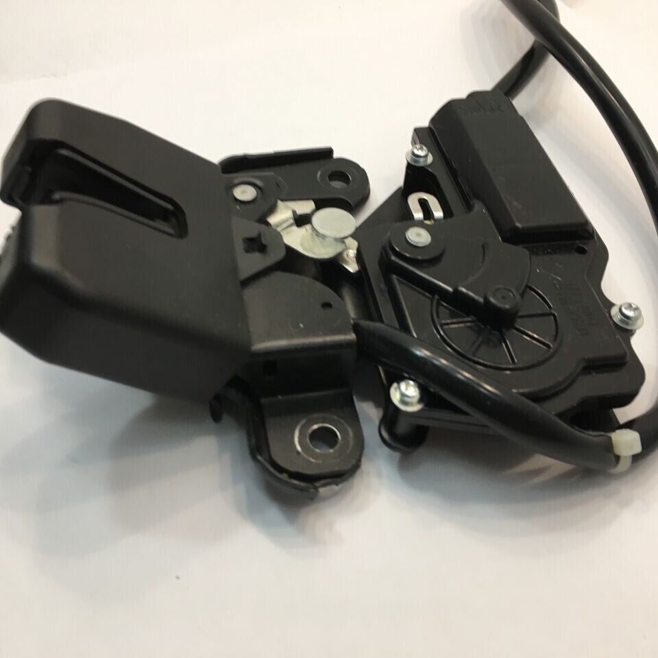 05-10 Scion TC Rear Trunk Latch Lock Actuator Lift Gate Tailgate Hatch Assembly