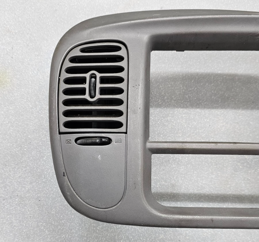 🔥97-03 Ford F150 Center Dash Radio Climate Trim Stereo BEZEL Panel  GRAY