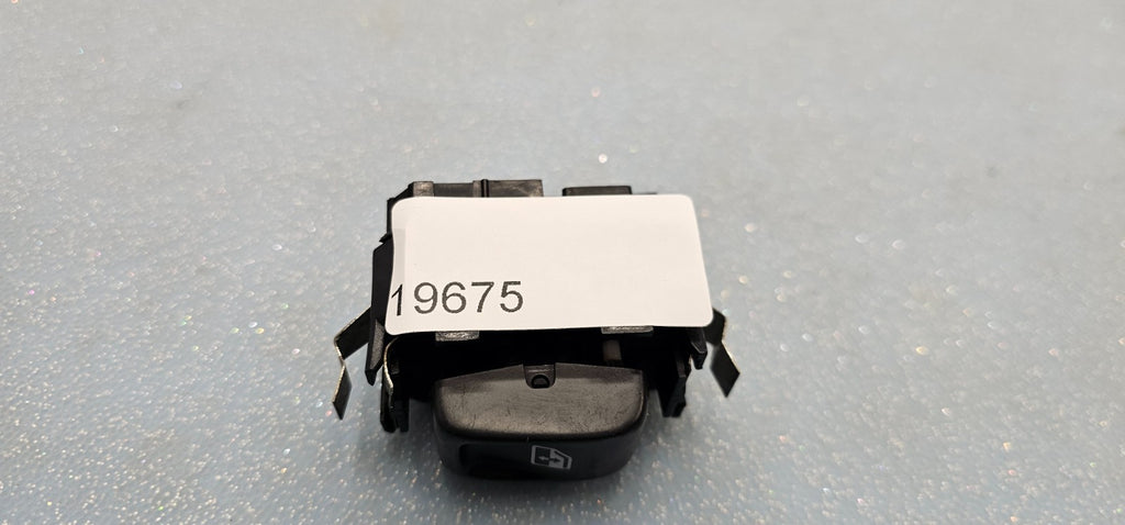 🔥02-05 Trailblazer Right Passenger Rear Window Door Switch Lock Assembly Black
