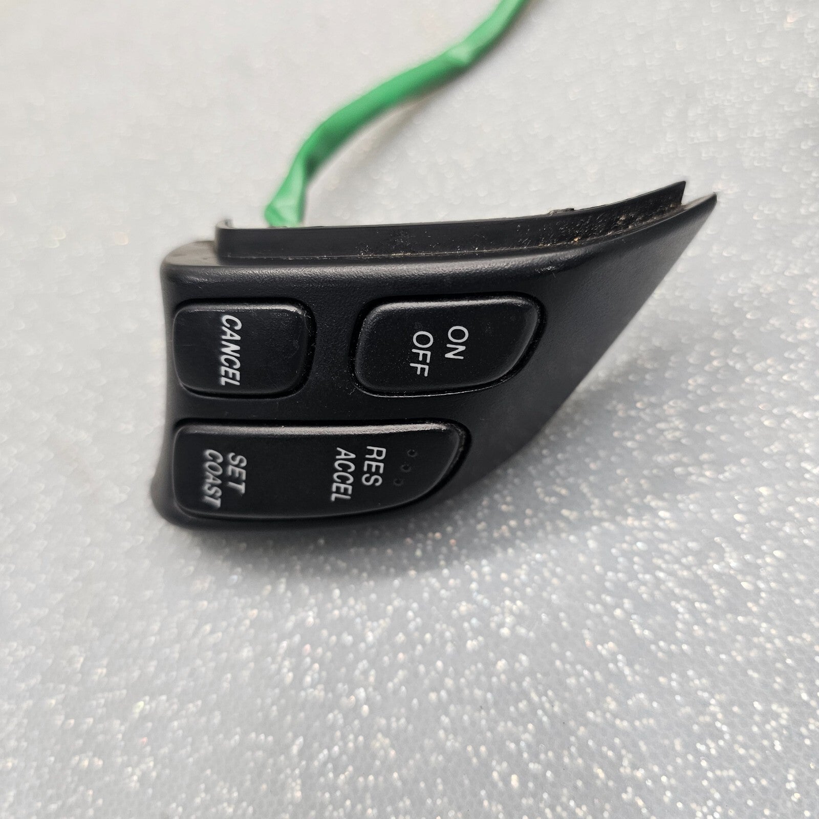🔥2004-2009 MAZDA 3 STEERING  WHEEL AUDIO RADIO CRUISE CONTROL SWITCH OEM