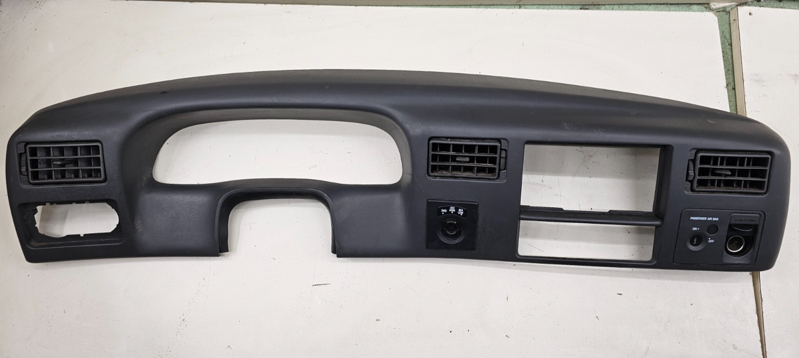🔥99-04 Ford Excursion Dash Instrument Cluster Speedometer Bezel Panel Black C22