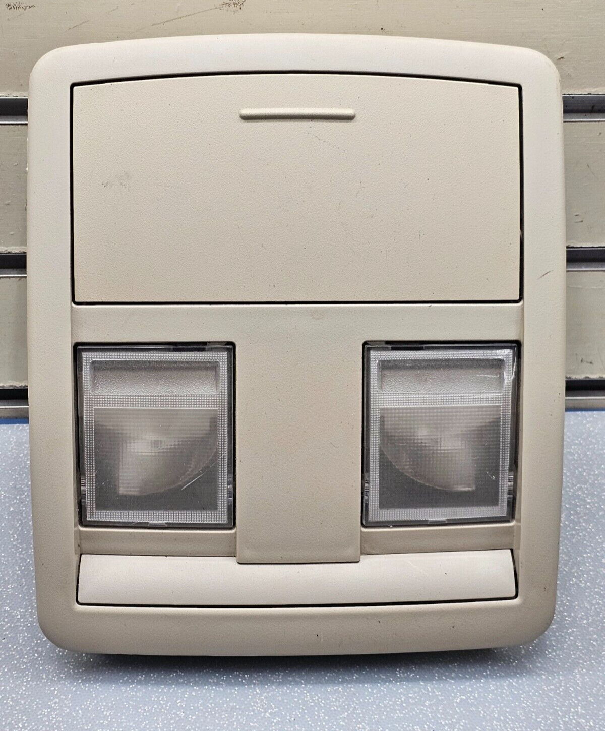 🔥05-10 Jeep Grand Cherokee Overhead Console Dome Map Light Lamp Compartment Tan