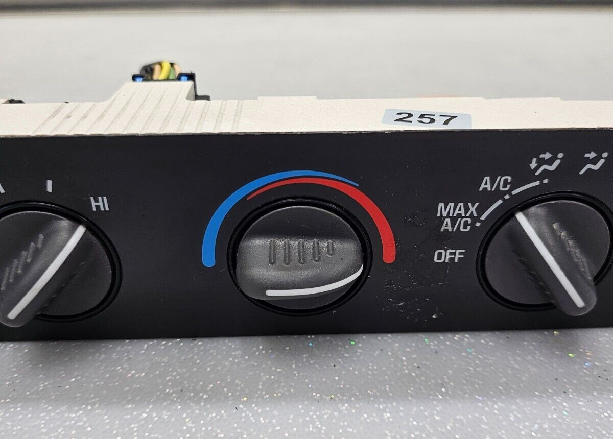 🔥01-07 Express Savana Dash Heater Temperature Climate Control Unit Conditioning