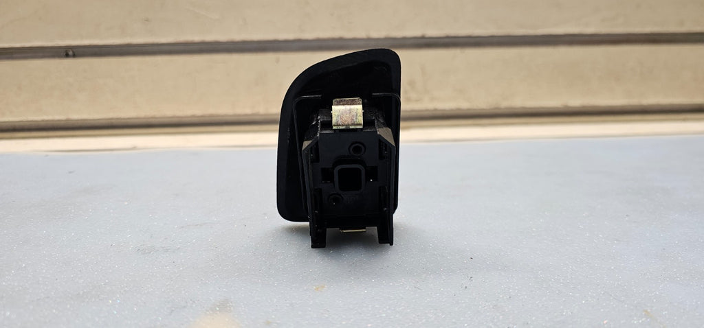 🔥03-06 Silverado Tahoe Suburban Yukon Sierra Left Rear Window Door Switch Black