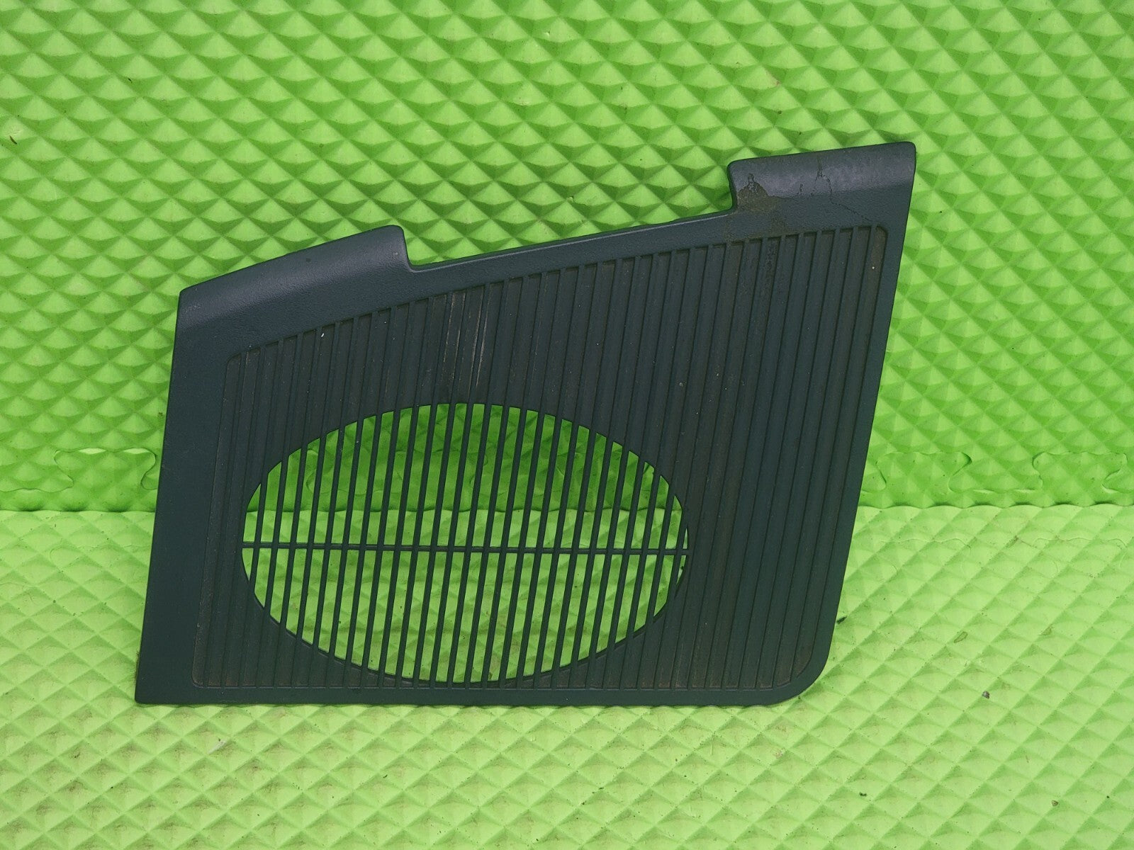 🔥88-94 CHEVY GMC SUBURBAN BLAZER Truck Dash LEFT Speaker Grill Cover Dark Gray