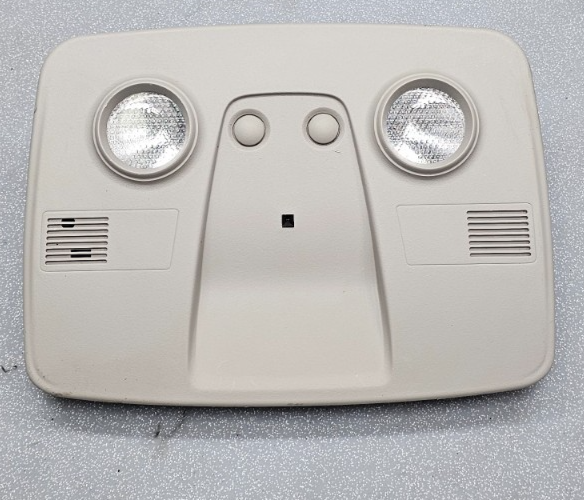 🔥07-15 Traverse Acadia Outlook Overhead Console Dome Map Light Lamp LT Gray