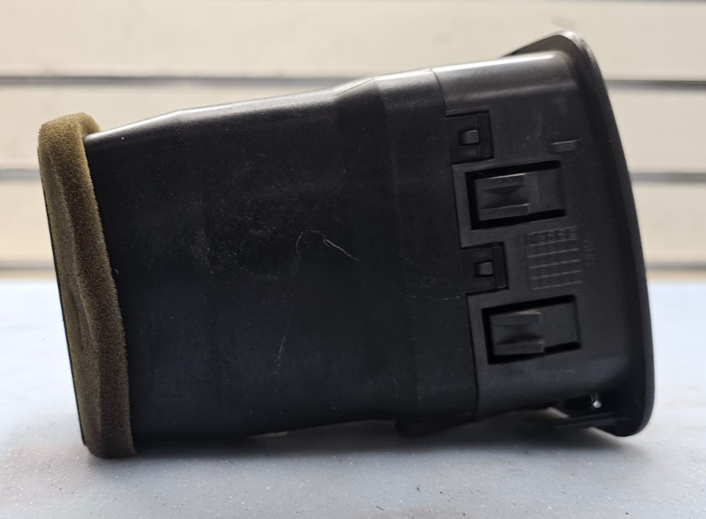 🔥99-06 Silverado Tahoe Dash Right Passenger Air Vent A/C AC HVAC Heater Black