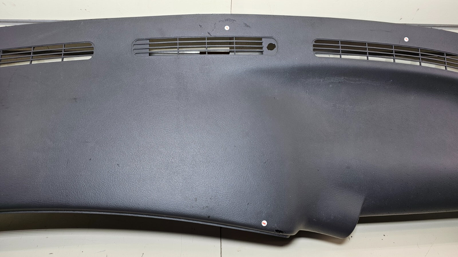 99-06 SILVERADO SIERRA TAHOE Upper Dash Cap Cover Top Dashboard Pad DK GRAY DP1