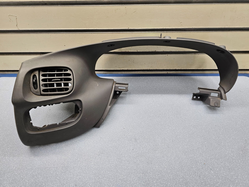 97-03 Ford F150 Dash Speedometer Instrument CLUSTER Bezel Trim Panel DK GRAY C13