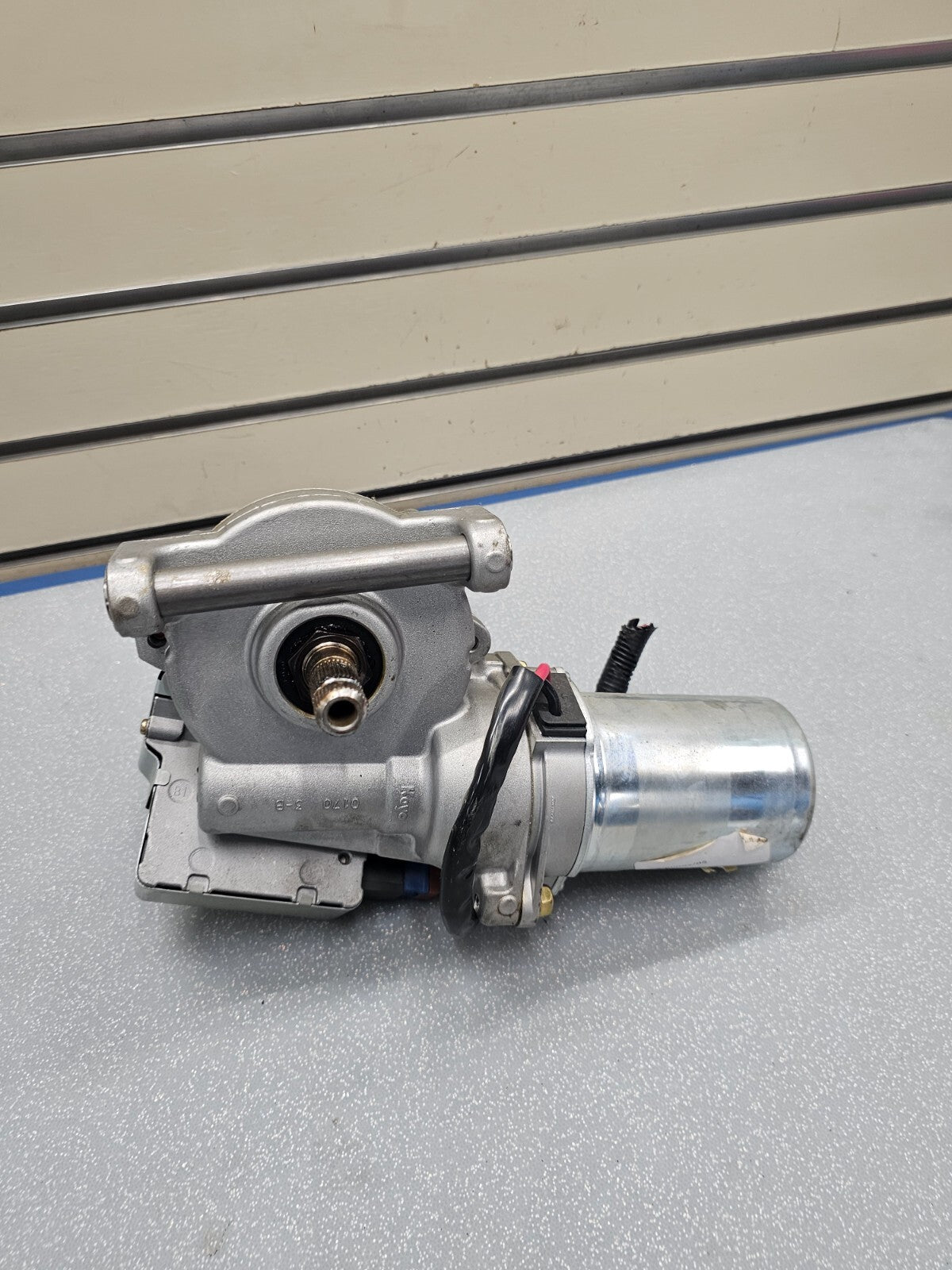 🔥2002-2007 Saturn Vue /Torrent / Equinox Electric Steering Pump Motor Assist