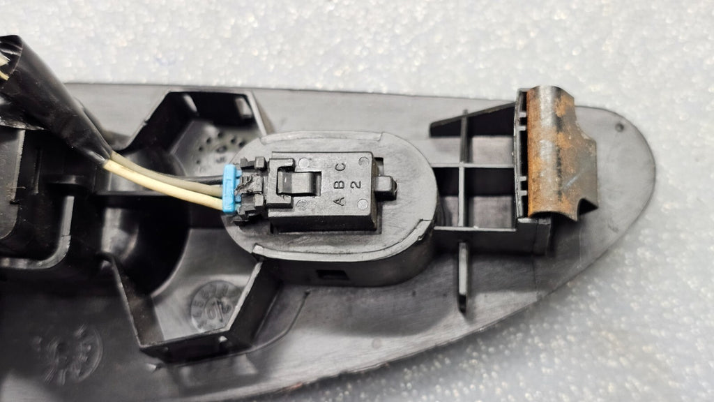 🔥04-07 Chevy Malibu Front Right Passenger Power Window Door Switch Lock Gray
