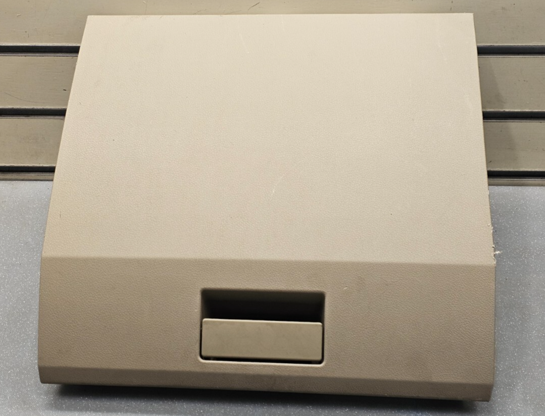 🔥07-09 Dodge Caliber Dash Glove Box Door Storage Compartment Lid Assembly Tan